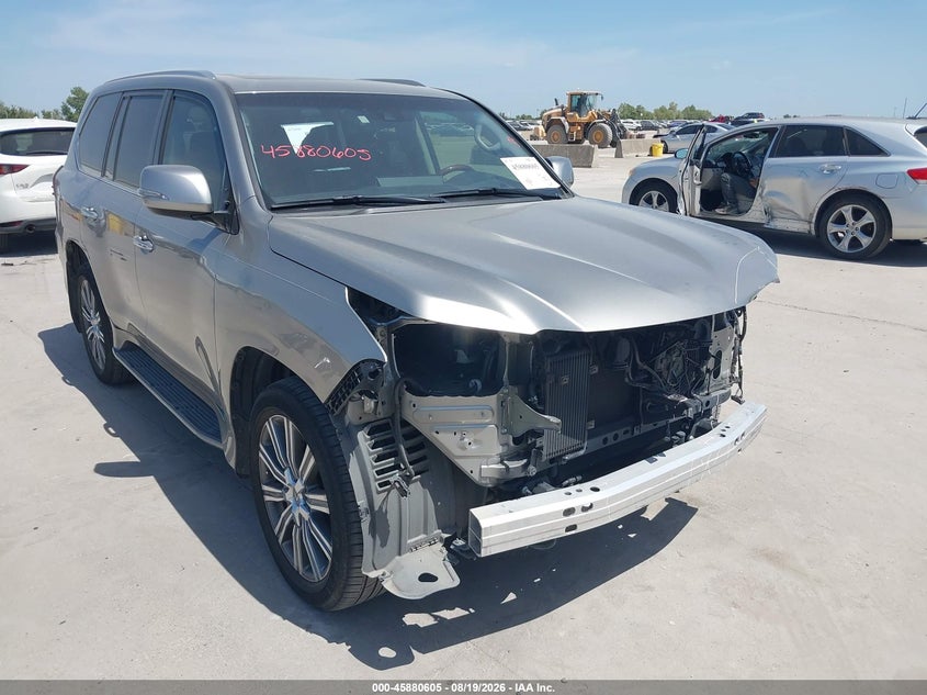 2016 LEXUS LX 570 auction photo 1