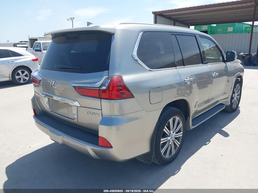 2016 LEXUS LX 570 auction photo 4