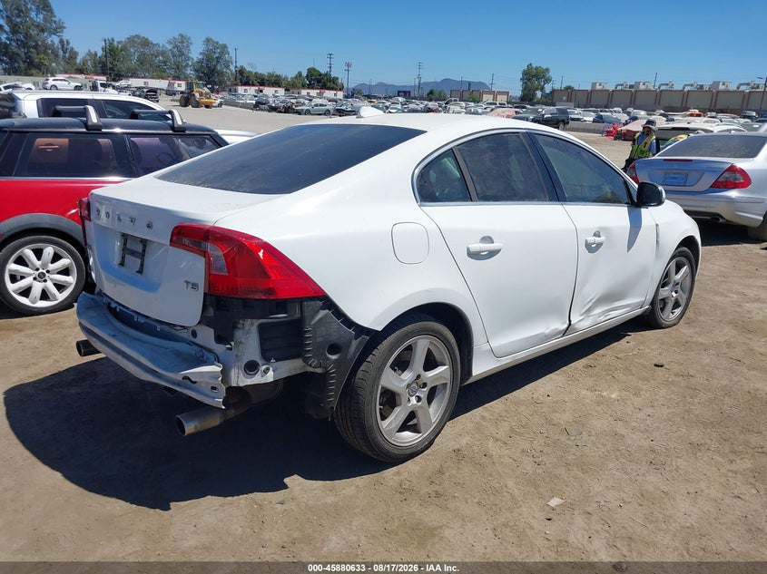 Vin: yv1612fs1d2209764, lot: 46379629, volvo s60 t5 20134