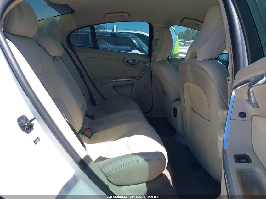 2013 VOLVO S60 auction photo 8