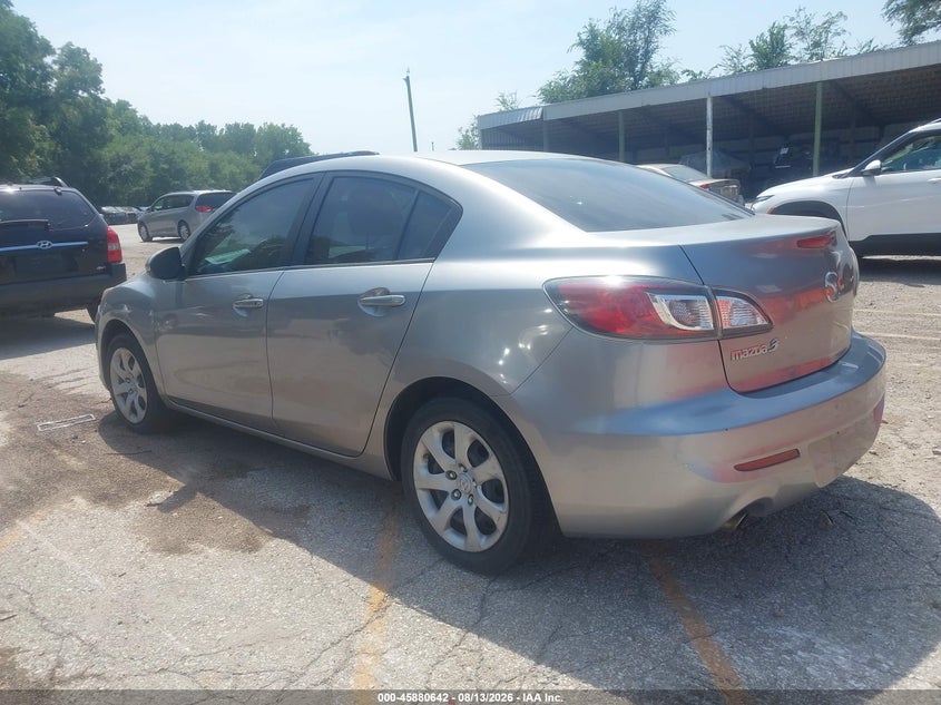 2012 MAZDA MAZDA3 auction photo 3