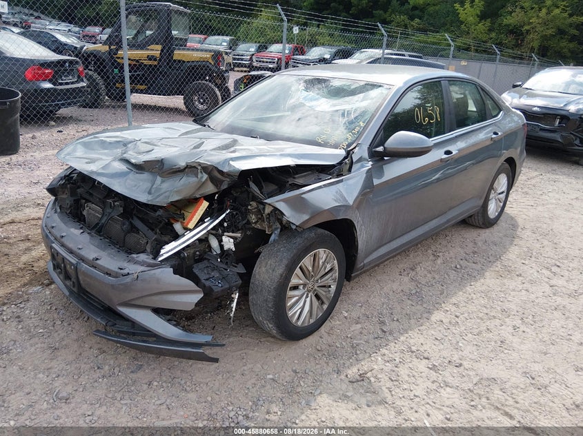 2019 VOLKSWAGEN JETTA auction photo 2