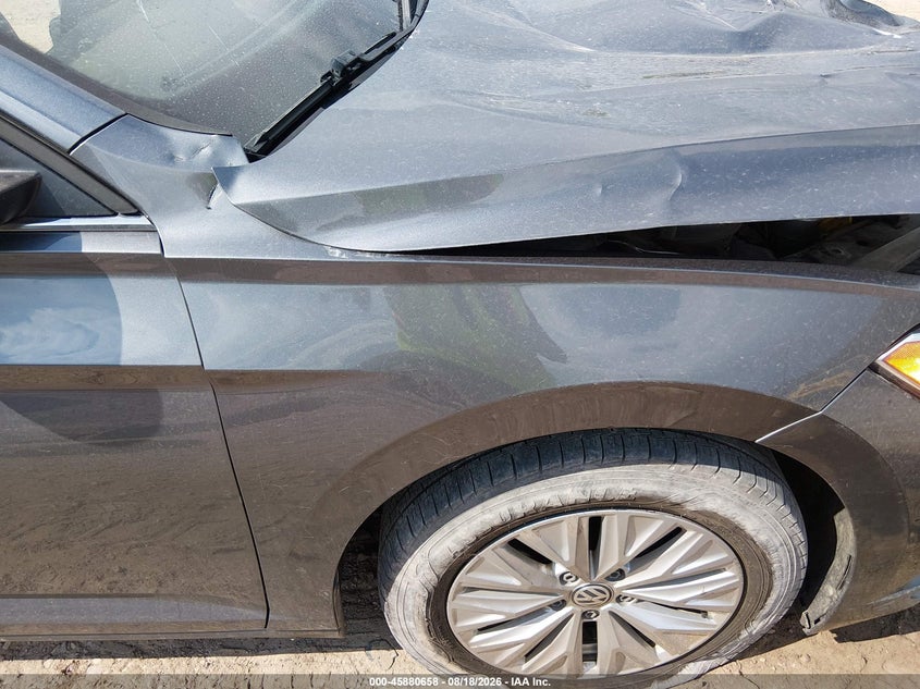 2019 VOLKSWAGEN JETTA auction photo 6