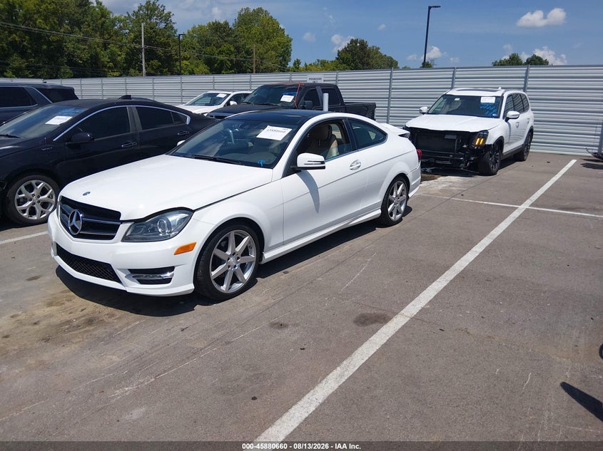 2015 MERCEDES-BENZ C 250 — zdjęcie 2