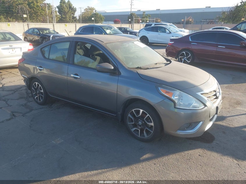 2016 NISSAN VERSA auction photo 1