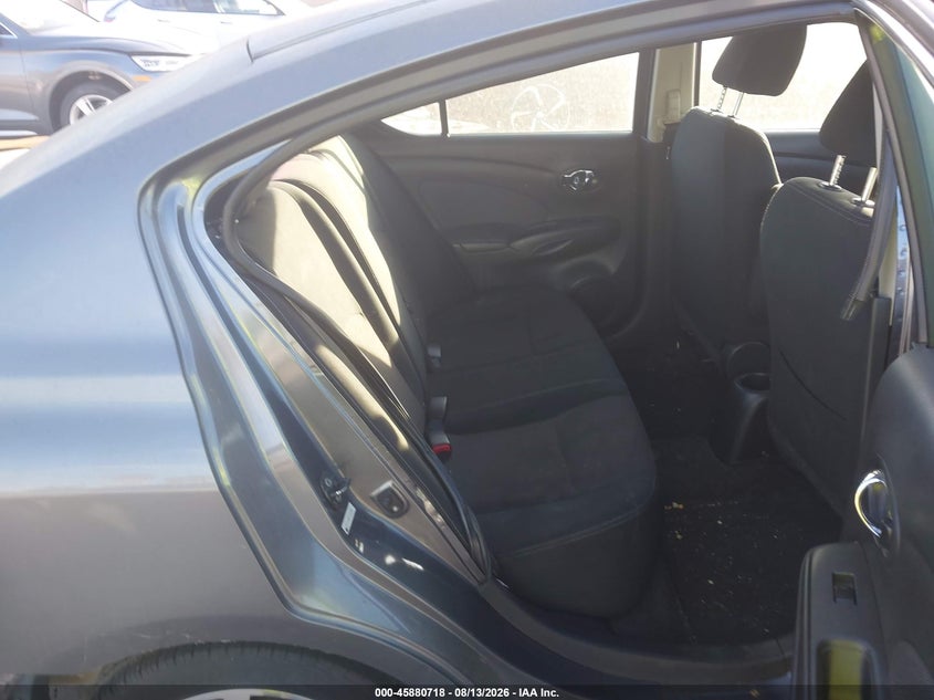 2016 NISSAN VERSA auction photo 8