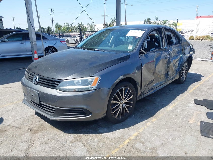 2011 Volkswagen Jetta 2.5L Se, Left Side, IAAI, VIN 3VWDZ7AJ3BM368256 — photo 2