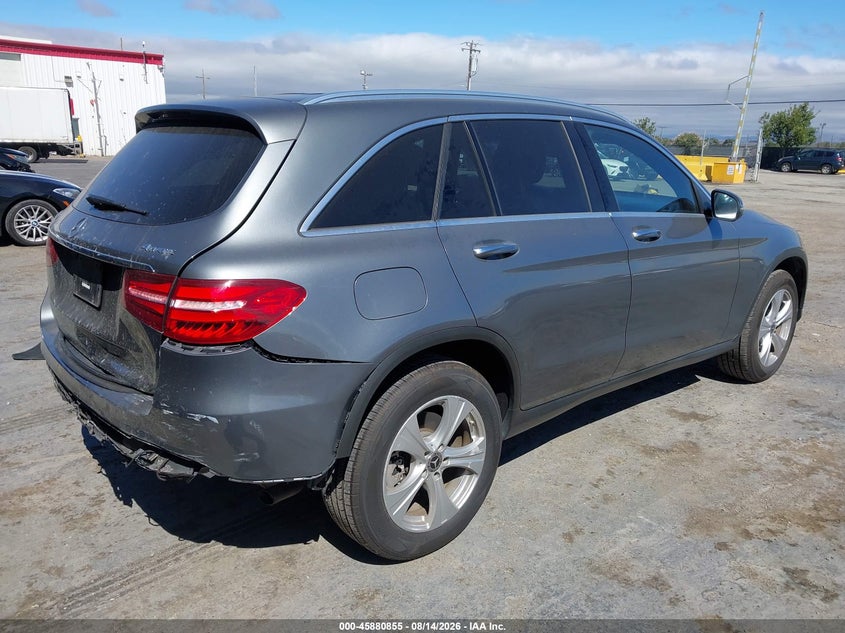 2018 MERCEDES-BENZ GLC 300 auction photo 4