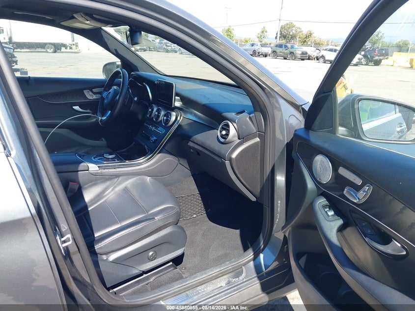 2018 MERCEDES-BENZ GLC 300 auction photo 5