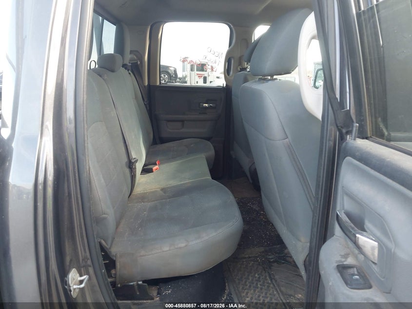 2015 RAM 1500 auction photo 8
