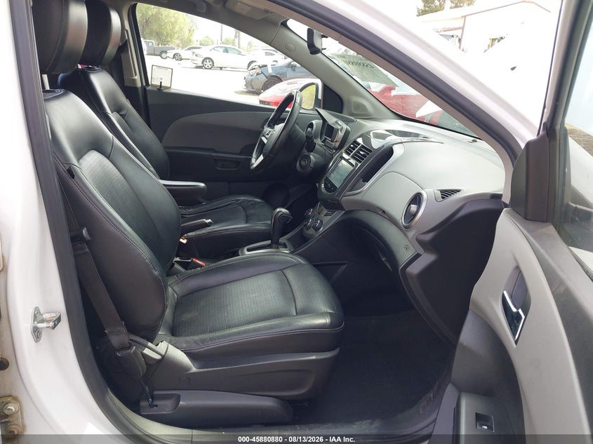 2015 CHEVROLET SONIC auction photo 5