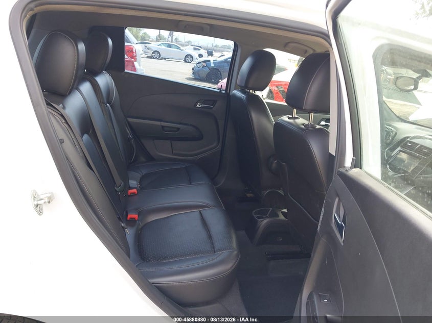 2015 CHEVROLET SONIC auction photo 8