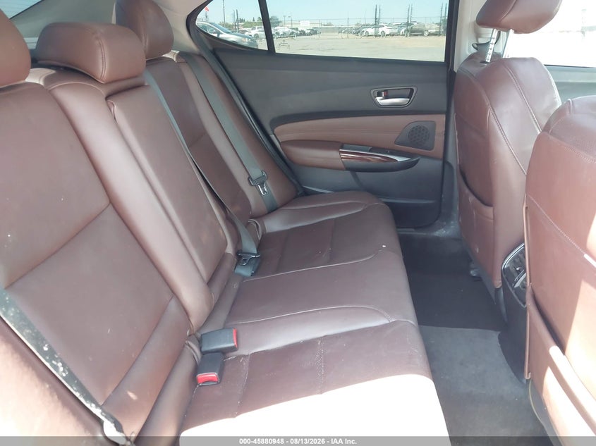 Photo 8 - ACURA TLX