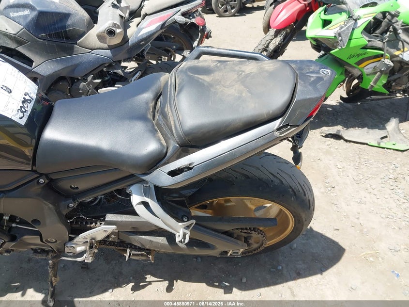 YAMAHA FZ1 2008