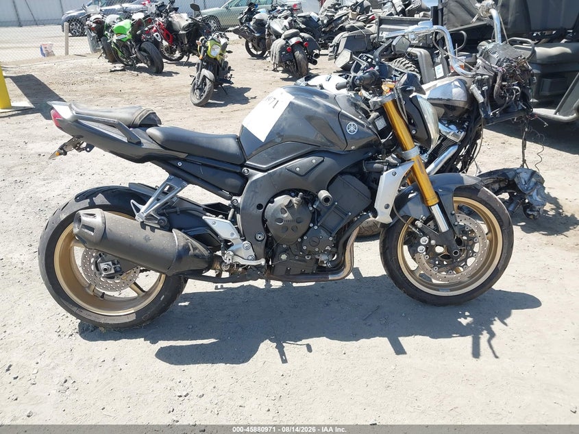 YAMAHA FZ1 2008