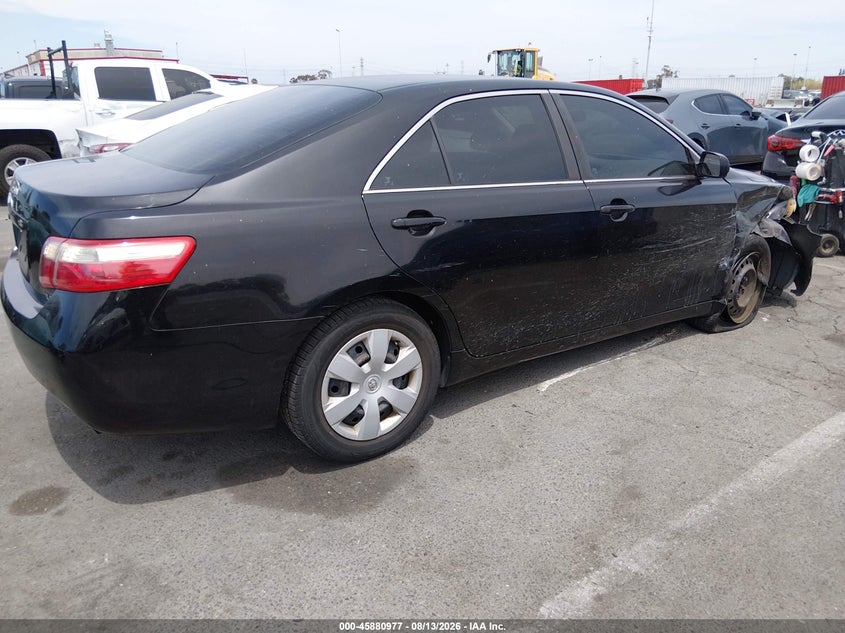 2009 TOYOTA CAMRY auction photo 4