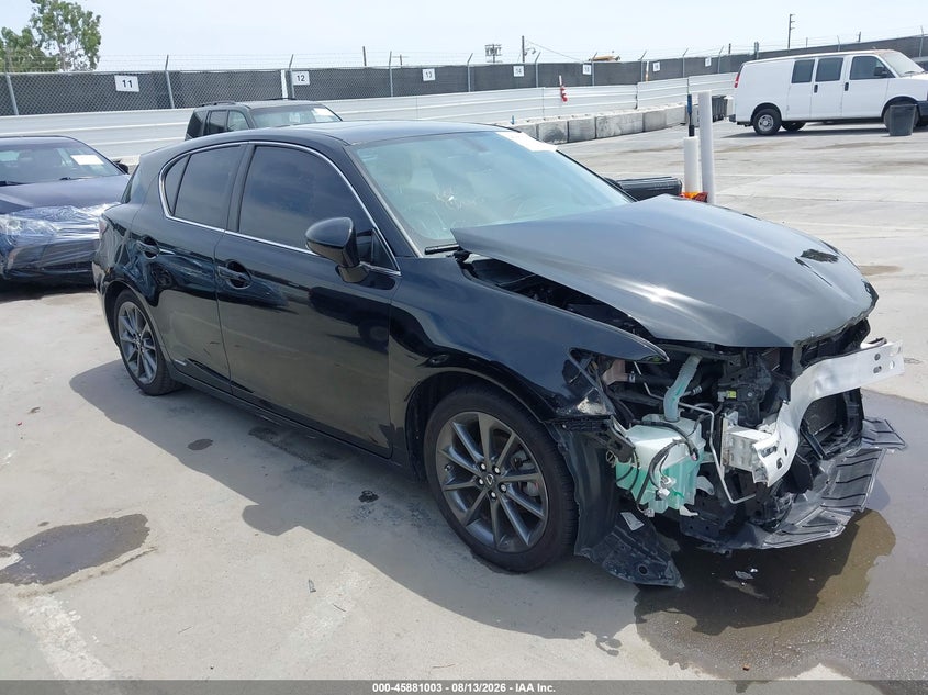 2013 LEXUS CT 200H auction photo 1
