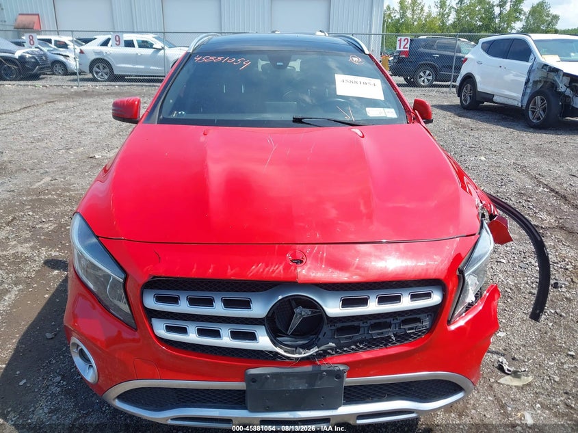MERCEDES-BENZ GLA 250 - zdjęcie 12