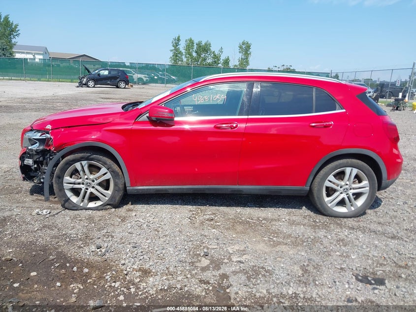 MERCEDES-BENZ GLA 250 - zdjęcie 14
