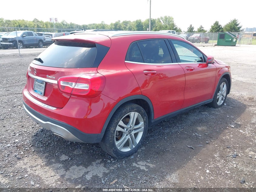 MERCEDES-BENZ GLA 250 - zdjęcie 4