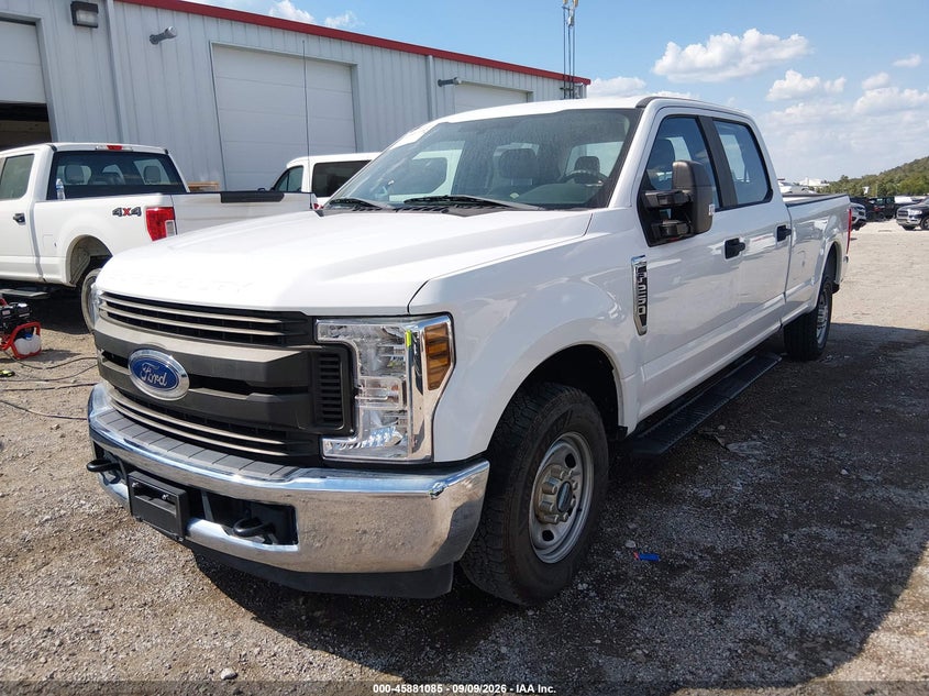 2019 FORD F-250 auction photo 2