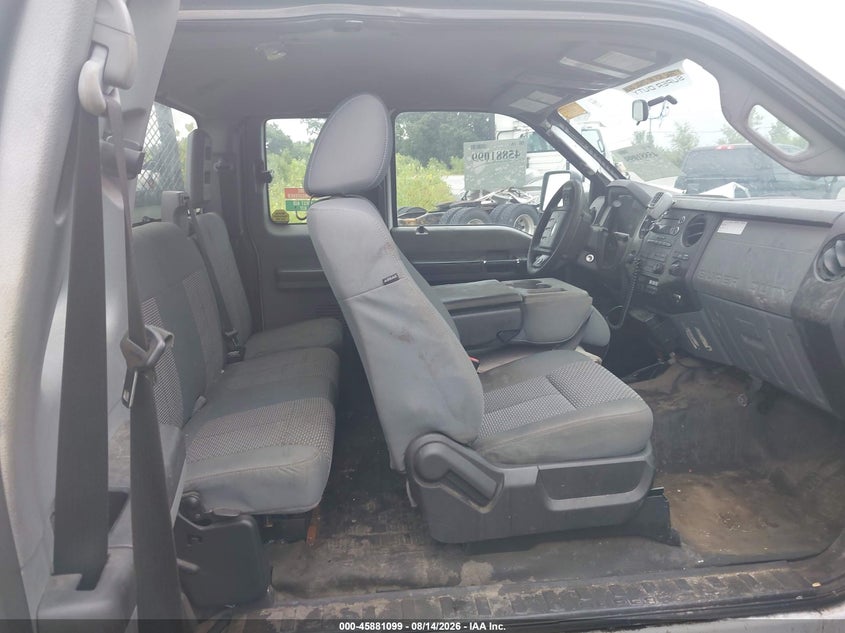 2015 FORD F-350 XL · Фото 8