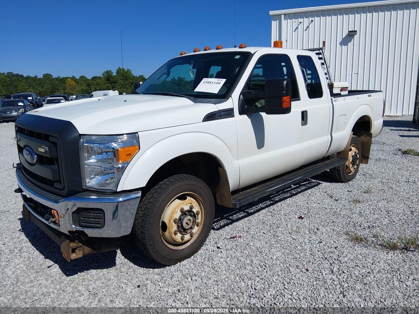 2014 FORD F-350 auction photo 2