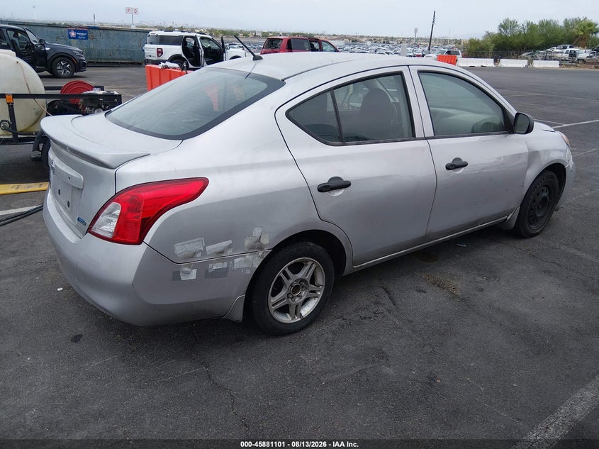 2014 NISSAN VERSA auction photo 4