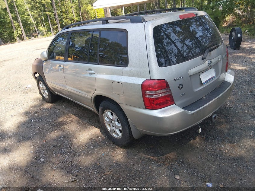2002 TOYOTA HIGHLANDER auction photo 3