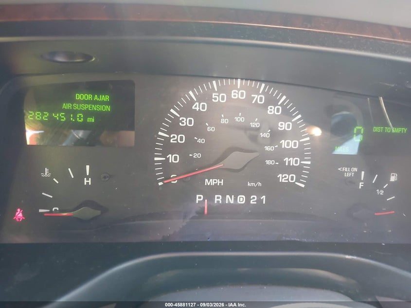 2000 LINCOLN TOWN CAR auction photo 7