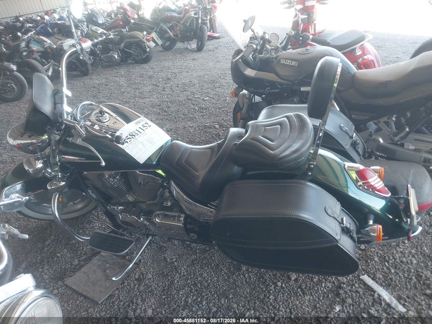 2009 HONDA VTX MOTO 2