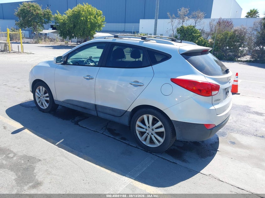 2013 HYUNDAI TUCSON auction photo 3