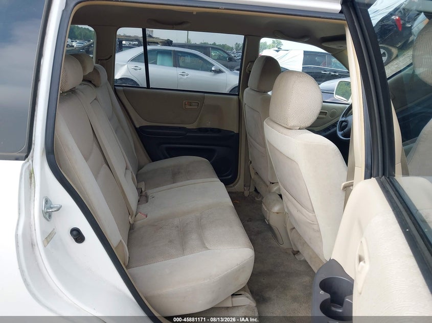 2002 TOYOTA HIGHLANDER auction photo 8