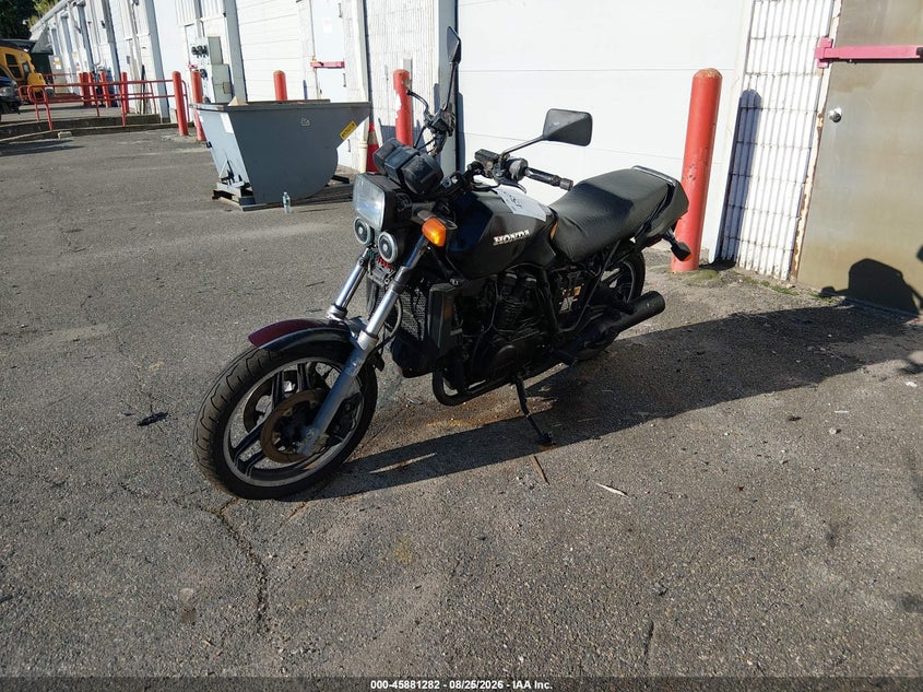 1984 HONDA VF1100 auction photo 1