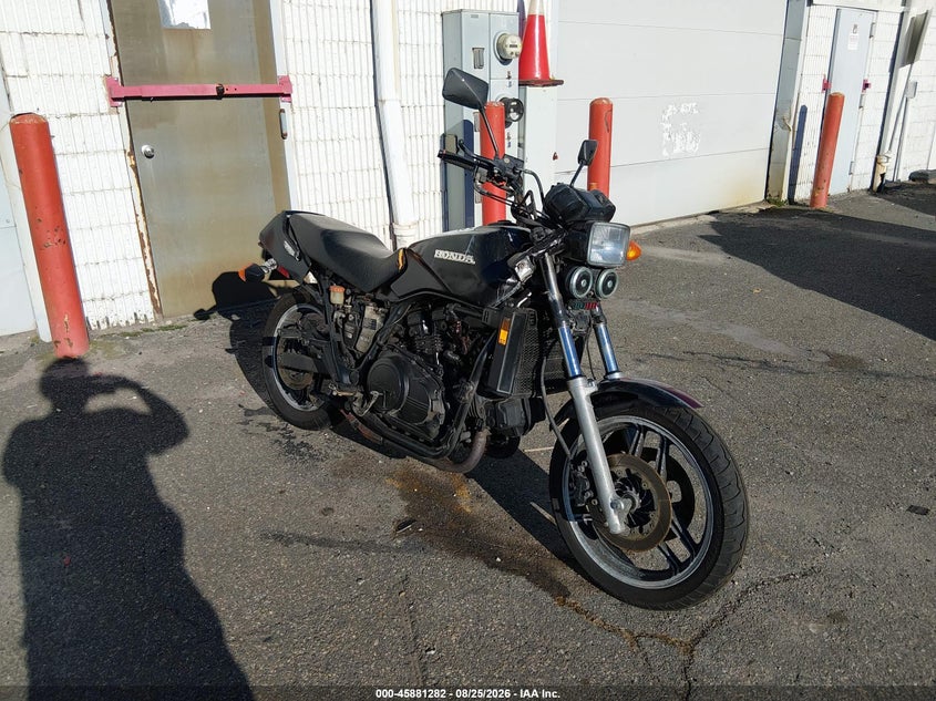 1984 HONDA VF1100 auction photo 2