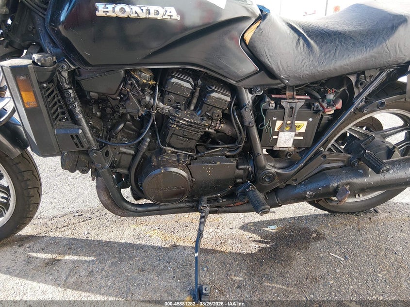 1984 HONDA VF1100 auction photo 8