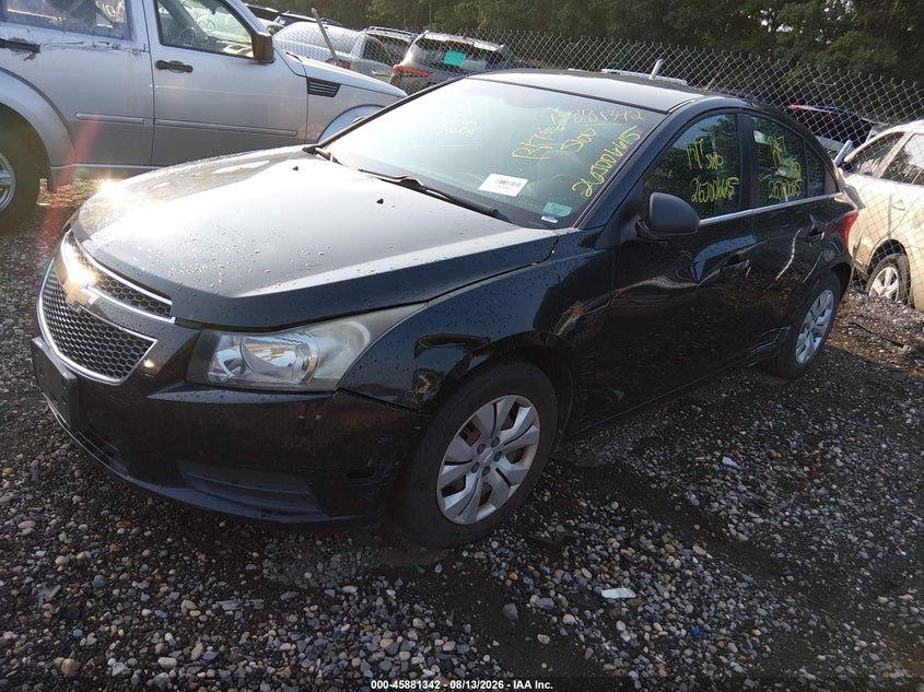 2012 CHEVROLET CRUZE auction photo 2