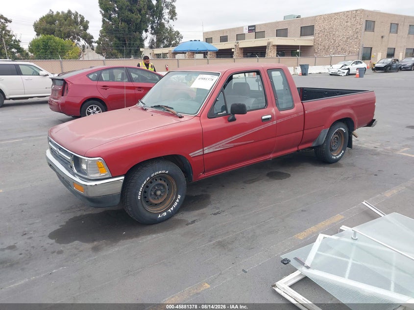 1992 TOYOTA PICKUP auction photo 2