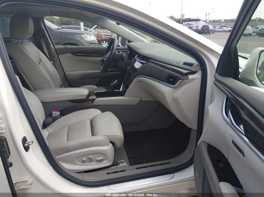 2014 CADILLAC XTS auction photo 5