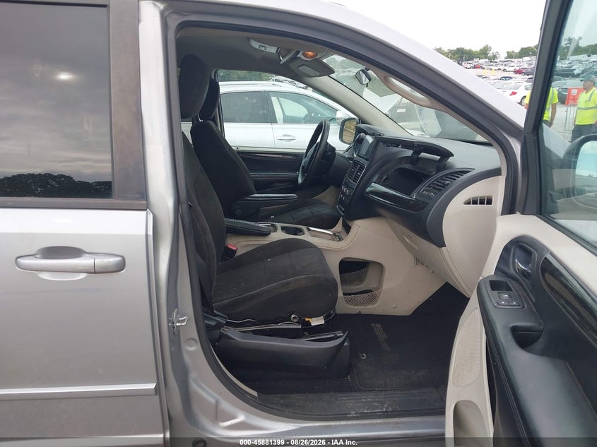 2013 DODGE GRAND CARAVAN auction photo 5