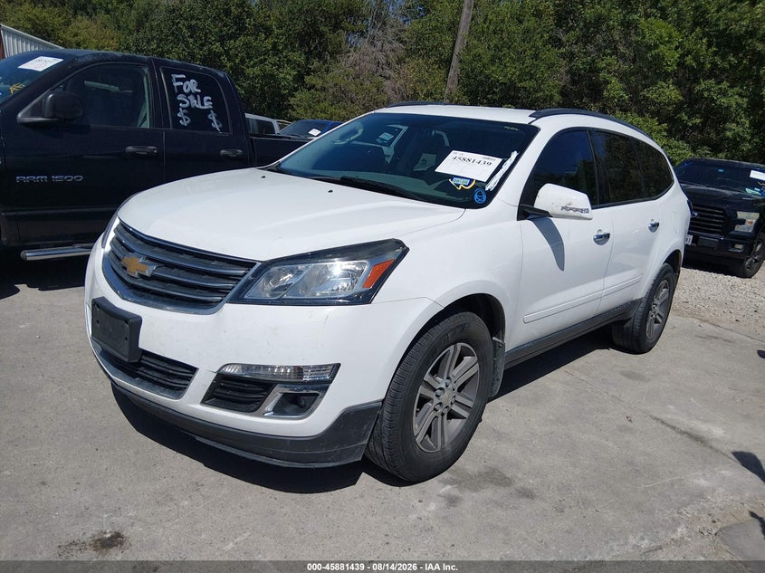 2017 Chevrolet Traverse, Обычный износ, IAAI, VIN 1GNKRHKD5HJ175712 — фото 2