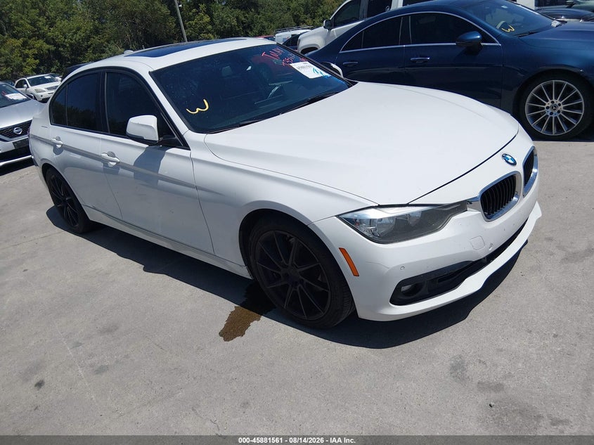 2016 BMW 320I — zdjęcie z aukcji
