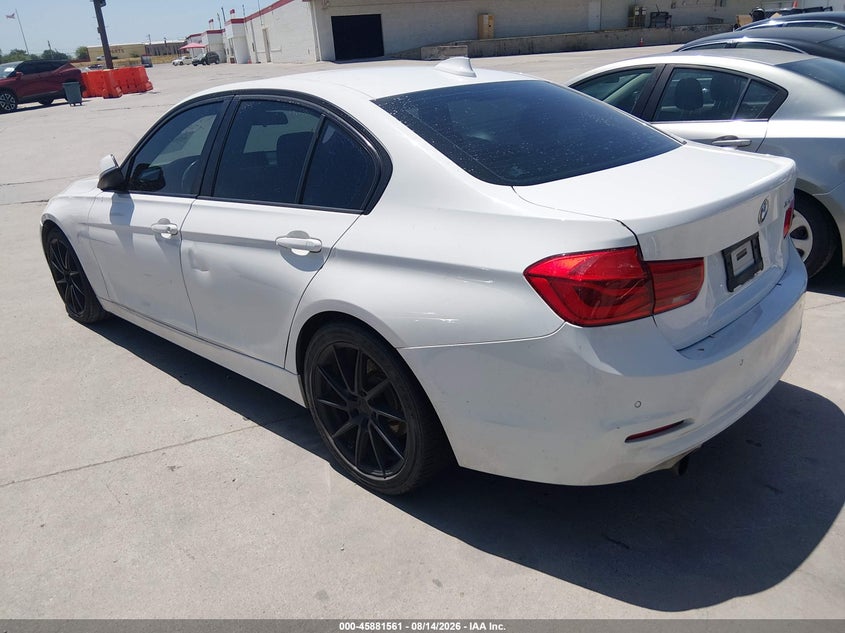 2016 BMW 320I — zdjęcie 3