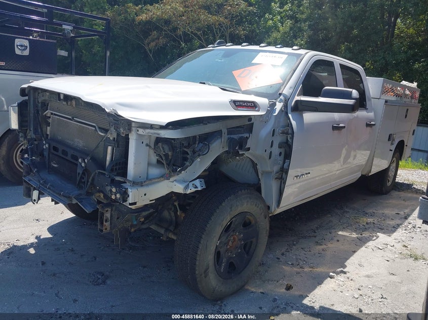 2021 RAM 2500, Front End, IAAI, VIN 3C7WR5HJ5MG604836 — photo 2