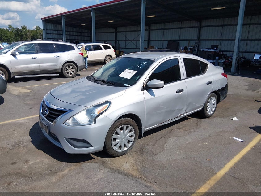2016 NISSAN VERSA auction photo 2