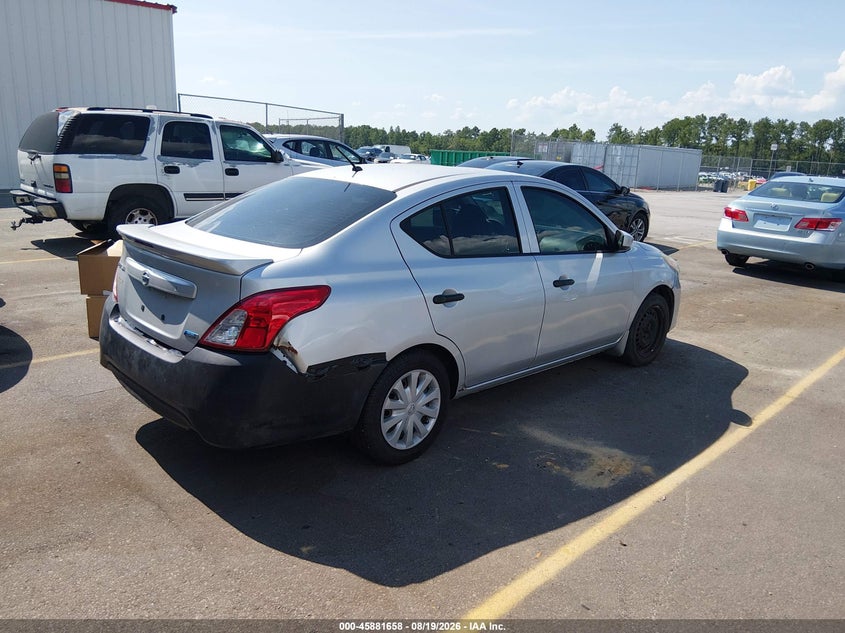 2016 NISSAN VERSA auction photo 4