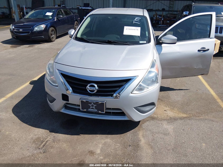 2016 NISSAN VERSA auction photo 6