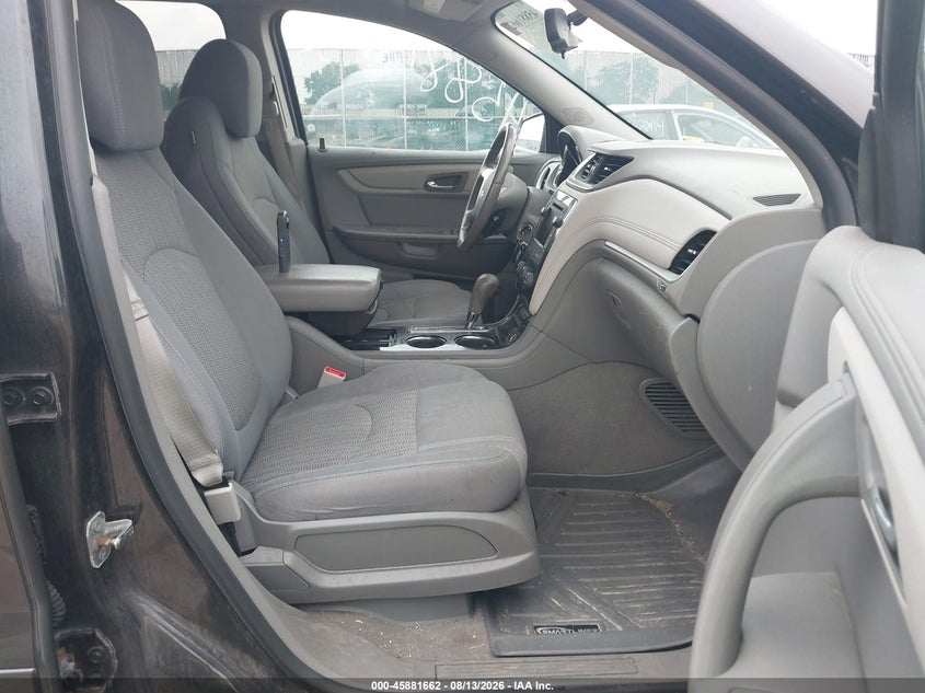 2017 CHEVROLET TRAVERSE auction photo 5