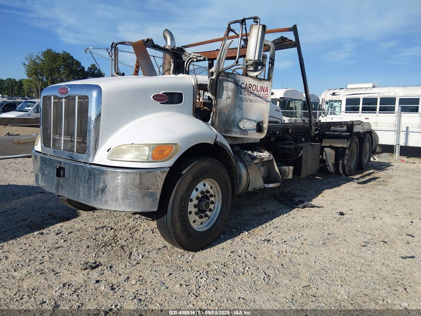 2008 PETERBILT 340 auction photo 2