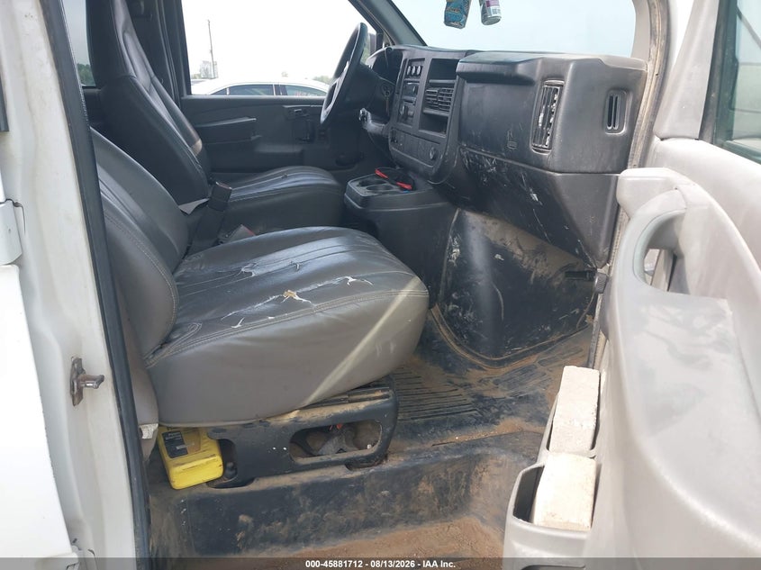2008 CHEVROLET EXPRESS PASSENGER auction photo 5